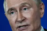 Putin's Kremlin Accused of Meddling in UK Election: Labour Minister Sounds Alarm