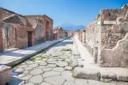 Scottish Tourist Caught Stealing Ancient Stones from Pompeii – Faces Heavy Fine
