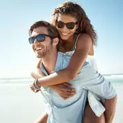 Shoppers Rave About This Affordable Teeth Whitening Solution – Dentists Approve!