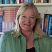 Soul Midwife Reveals: My Sacred Mission to Guide the Dying Towards a Peaceful End