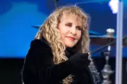 Stevie Nicks Postpones Tour Dates Due to Shoulder Injury – New Dates Announced