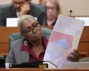 Texas Democrats Stage Dramatic Walkout to Block Controversial Redistricting Vote