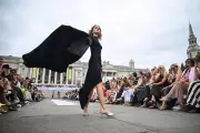 Topshop's Triumphant Return: Iconic Brand Relaunches with Flagship Store & Digital Relaunch