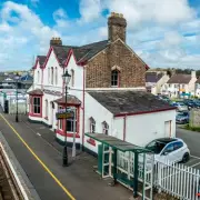 Tourists Flock to This Quirky UK Village – Here’s Why It’s a Must-Visit