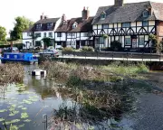 Tragedy at Vintage Car Show: Man Dies After Tractor Crashes into Parked Cars Near Tewkesbury