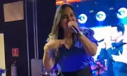 Tragedy on Stage: Brazilian Singer Luna Alves Collapses Mid-Performance