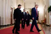 Trump Claims Starmer Would Have Surrendered Ukraine to Putin, Sparking Outrage