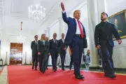 Trump, Zelenskyy, and Putin: High-Stakes Diplomacy in Ukraine Crisis