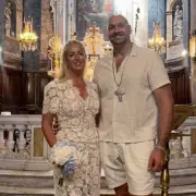 Tyson Fury and Paris Fury Renew Vows in Stunning Ceremony – Inside Their Fairytale Wedding