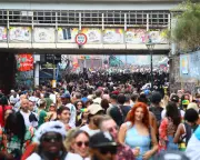 UK Bank Holiday Sizzler: Met Office Forecasts Scorching 30C Heatwave