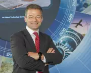 UK CEOs See Record Pay Rises for Third Consecutive Year Amid Economic Debate