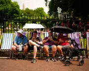 UK Heatwave Alert: England Braces for Scorching Temperatures as Health Warnings Issued