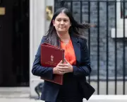 UK Politics Live: Labour and Conservatives Clash as Starmer Pushes Agenda