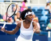 Venus Williams Stuns Jessica Bouzas Maneiro in Thrilling Cincinnati Open First Round