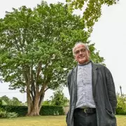 Village Neighbours Stunned by £70,000 Bill After Shared Hedge Dispute Escalates