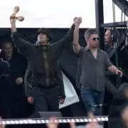 Wembley Launches Probe Into Fake Oasis Reunion Scam – Fans Left Furious!