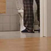 Why Men Should Never Ignore the Urge to Pee – A Urologist’s Warning
