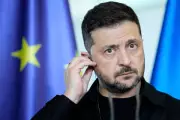 Zelensky Warns Trump: Legal Action Looms Over Alleged White House Threats