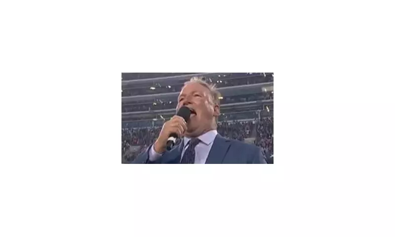 Bears vs Vikings: NFL Fans Stunned by 'Goosebump-Inducing' National Anthem Performance