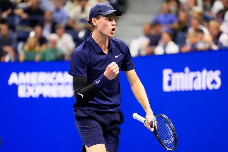 Jannik Sinner Stuns Carlos Alcaraz in Epic Wimbledon Semi-Final Showdown
