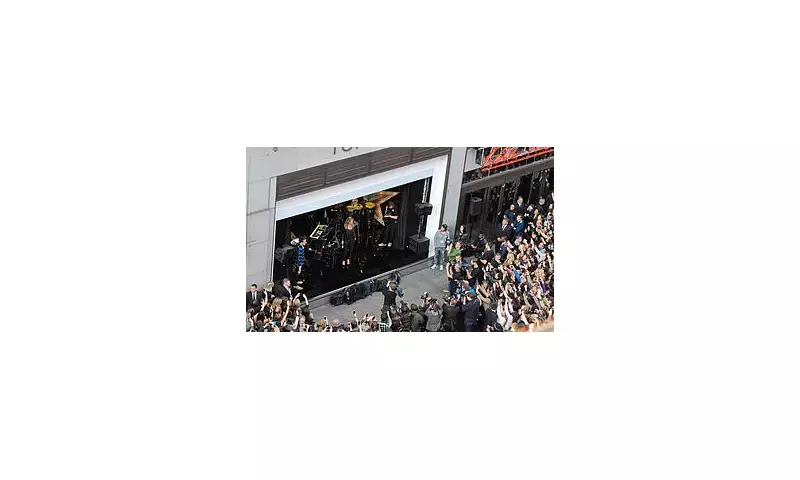 Kate Moss Brings Oxford Street to a Standstill: Inside the Supermodel's Iconic Shopping Trip