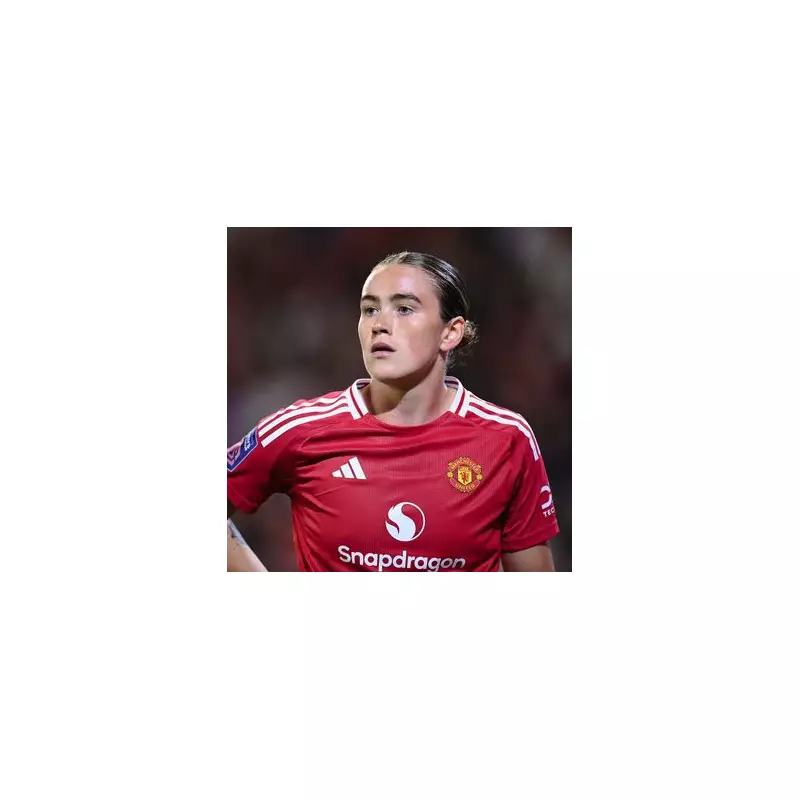 Lionesses Star Clinton Set for Manchester Move as WSL Giants Battle for Signature