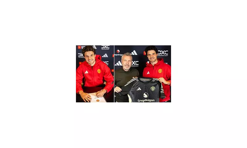 Manchester United Complete £2.17m Signing of Belgian Goalkeeper Senne Lammens from Royal Antwerp