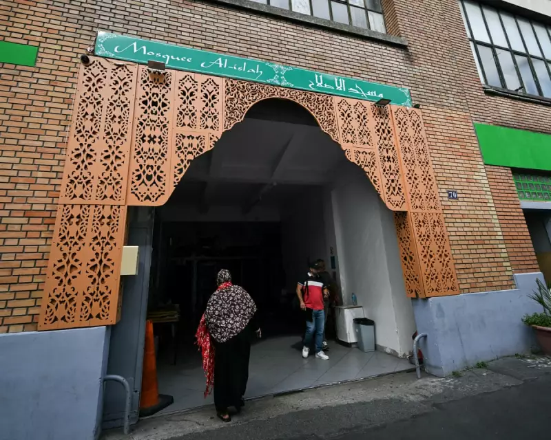 Pigs' Heads Left at Mosques in Paris Region in Appalling Hate Crime Incidents