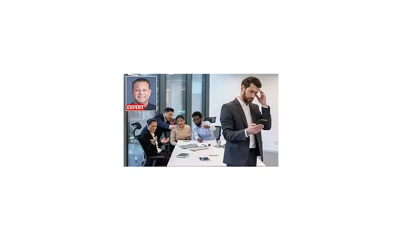 The Silent Saboteur: How This Common Office Habit Is Destroying Trust Among Colleagues