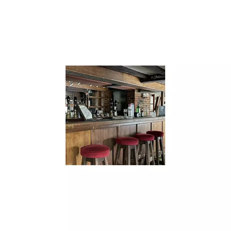 Time Capsule Tavern: Explorer Discovers Kent Pub Frozen in Time Since 2019 Lockdown