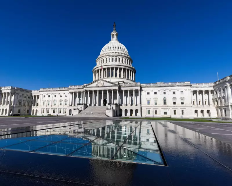 US Congress Returns to Looming Shutdown Crisis as Trump Demands Border Wall Funding | The Guardian