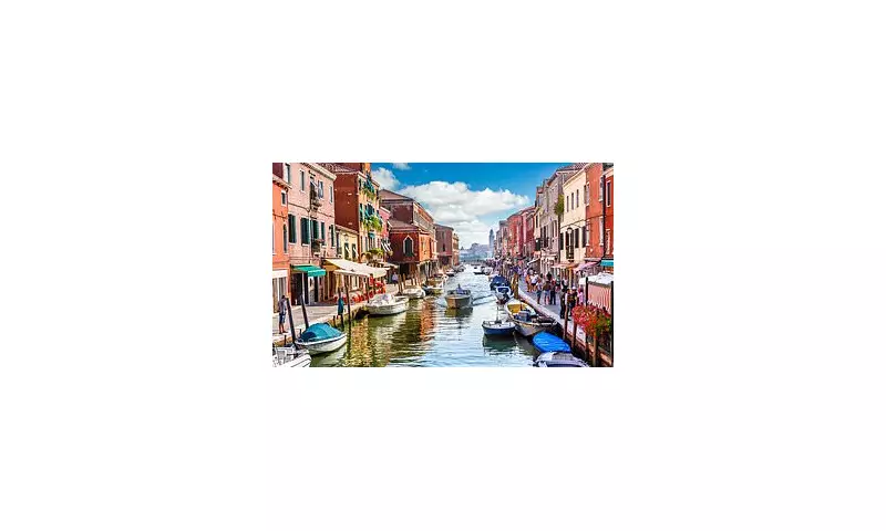 Venice Fines British Parents €1,500 for Kids' Football Game in Historic Square