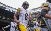 Aaron Rodgers Issues Blunt Warning to Jets Fans After Steelers QB Drama