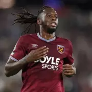 Aaron Wan-Bissaka Snubs England for DR Congo in Shocking International Switch