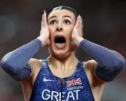 Amy Hunt Stuns Athletics World with Shock 200m Silver at World Championships