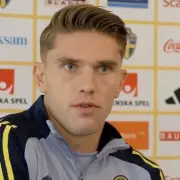 Arsenal Plot Sensational £100m Double Swoop for Gyokeres & Isak in Striker Overhaul