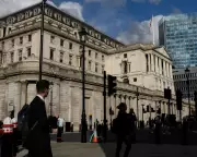 Bank of England Holds Interest Rates at 5.25% Amid Persistent Inflation Concerns