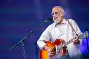 Cat Stevens Tour Faces Visa Hurdle: Yusuf Islam's UK Performances in Question