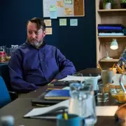 David Mitchell Slams 'Deeply Annoying' Peep Show Reboot Pressure | Exclusive
