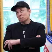 Elon Musk Savaged by UK Defence Minister in Brutal Twitter Takedown Over Ukraine Stance