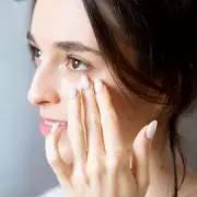 Expert Skincare Tweaks: 5 Quick Fixes for a Youthful Glow Without Breaking the Bank