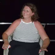 Forget Fad Diets: This Simple NHS-Approved App Helps Brits Lose Weight Without Giving Up Their Favourite Foods