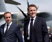 France's Credit Rating Slashed by Fitch Amid Political Turmoil and Debt Fears