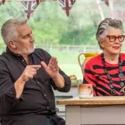 Great British Bake Off Makes History With First-Ever Deaf Contestant | Mirror