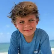 Heroic 10-Year-Old Saves Younger Sister from Vicious Dog Attack in Incredible Act of Bravery