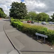 Horror in Hounslow: 14-Year-Old Girl's Terrifying Brush With Kidnapping as Thugs Attempt to Drag Her Into Moving Car