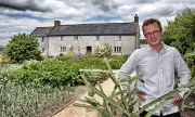 Hugh Fearnley-Whittingstall's Flagship Restaurant Rocked by Shocking 1-Star Hygiene Rating | Exclusive