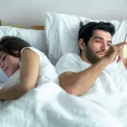 Is Your Smartphone Sabotaging Your Love Life? The Shocking Habits Killing Intimacy in UK Couples