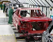 Jaguar Land Rover Hit by Major Cyber Attack: Production & Sales Disrupted Across UK