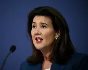 Jane Hume's Super Bill: Tax-Free Splits to Tackle Motherhood Penalty in Pensions